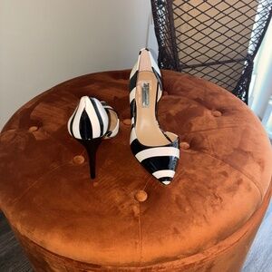INC Black & White Patent Leather Heels Size 6.5